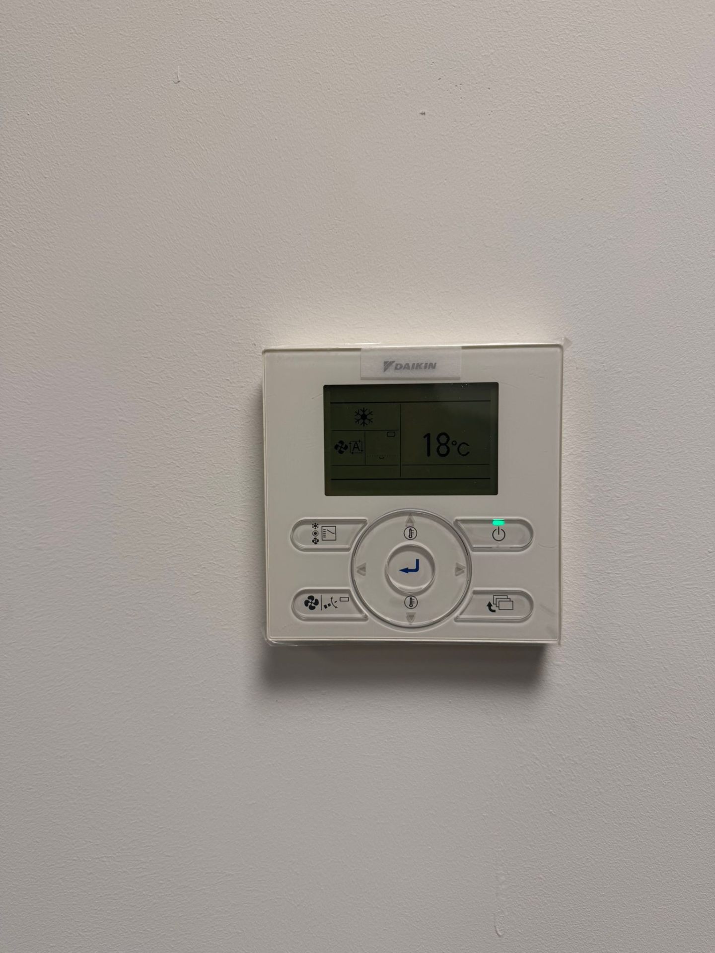 Daikin wandunit met bedrade controller - foto 2