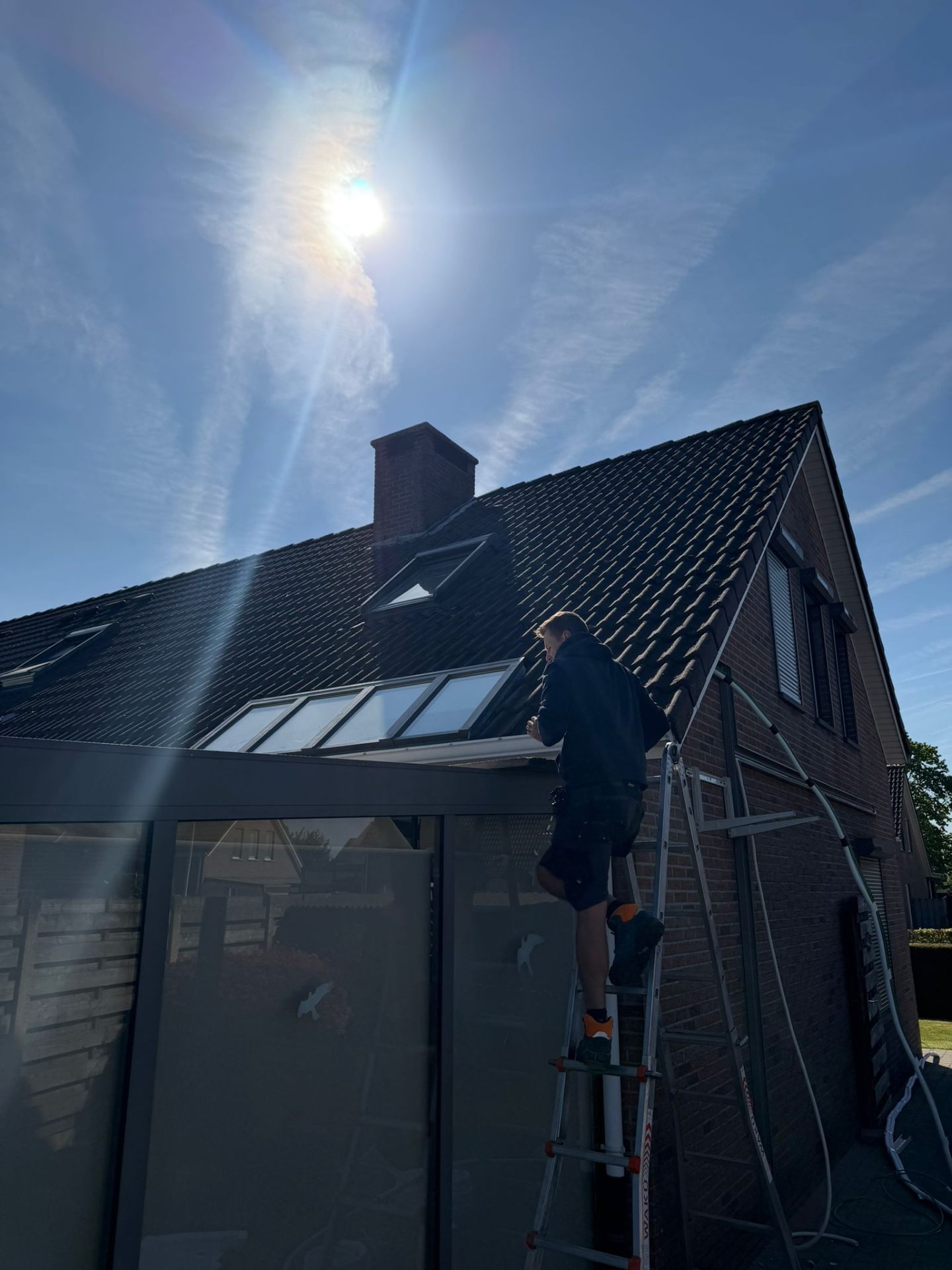 Daikin met leidingdoorvoer via dakraam - foto 3